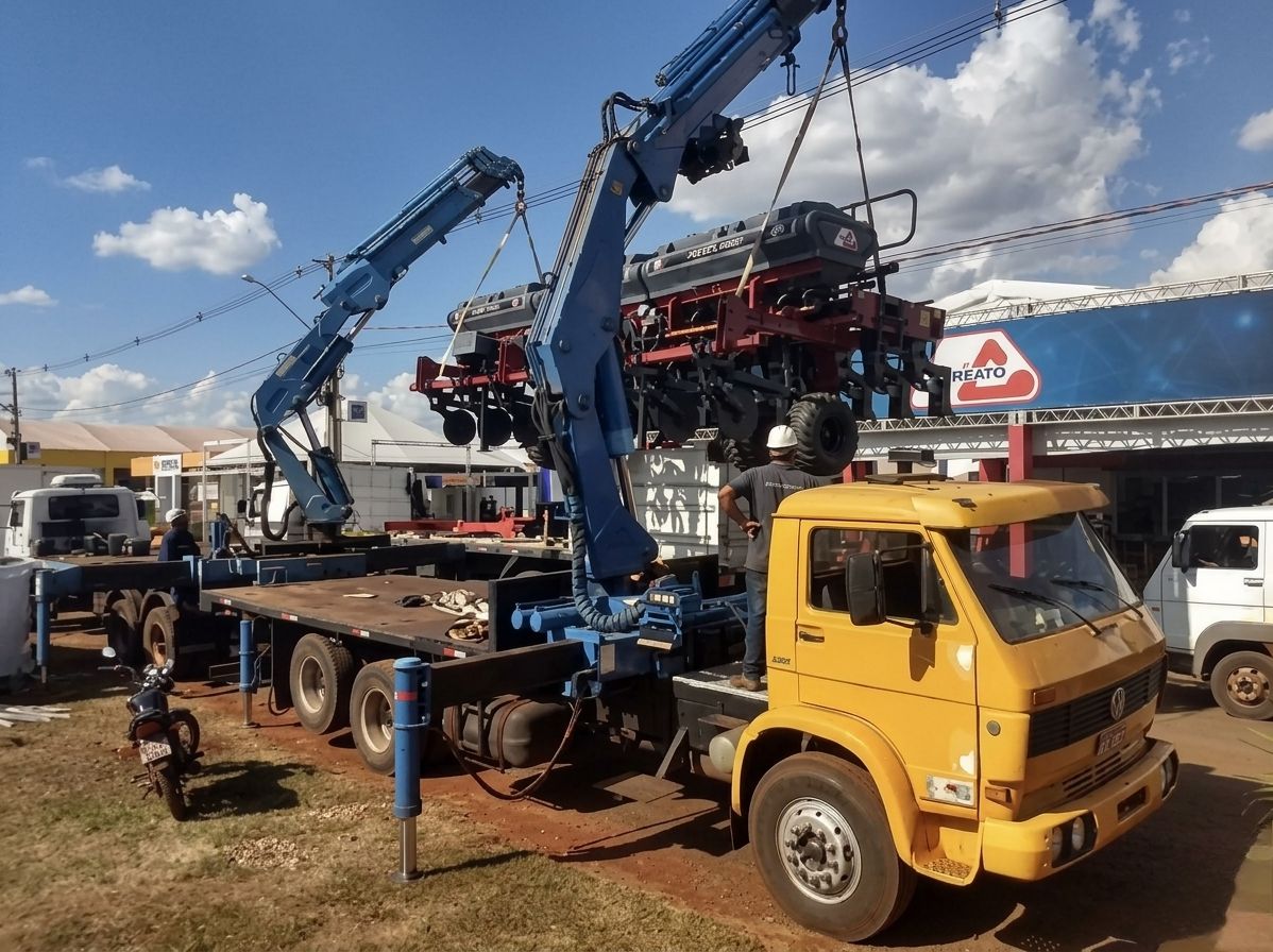 Serviço de munck RGP Locações